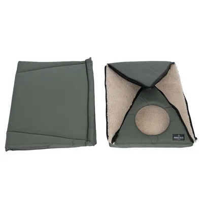 Alfombrilla verde plegable para perros, convertible en cueva con cremallera y acolchado interior suave. Marca: Nomad Tales.