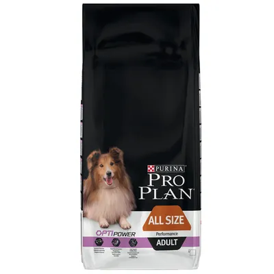 Sacchetto di crocchette per cani con testo visibile: Purina Pro Plan, All Size, Optipower, Performance, Adult. Immagine di un cane sulla confezione.