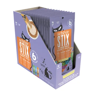Schesir Stix Cat Creamy Snacks Variety Pack, 6 raciones individuales, sin cereales, sabores: pollo, salmón, queso. Para gatos adultos. El envase muestra instrucciones de apertura.