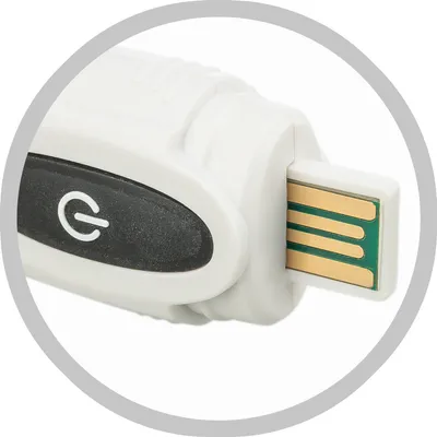Clé USB blanche avec bouton noir affichant un symbole marche/arrêt visible sur le côté. Connecteur USB doré apparent.