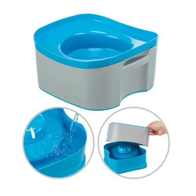 Fontana per bere grigio-blu con flusso d'acqua, coperchio rimovibile e filtro integrato. Mostra facile pulizia e riempimento dell'acqua.