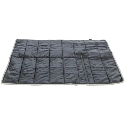 Schwarze, gesteppte Decke mit rechteckiger Form und heller Umrandung. Geeignet als Unterlage oder Schutz für verschiedene Oberflächen.