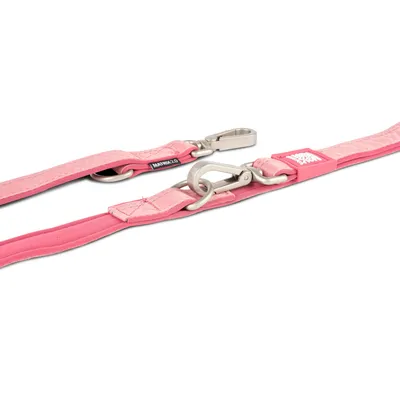 Correa rosa para perro con mosquetones metálicos, etiqueta Matrix 2.0 visible.