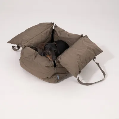 Nomad Tales autosedačka 2 v 1 Calma - d 53 x š 47 x v 26/42 cm Nomad Tales autosedačka 2 v 1 Calma - d 53 x š 47 x v 26/42 cm