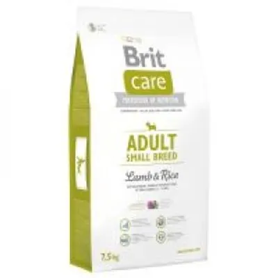 Brit Care ADULT SMALL BREED Lamb & Rice kutyatáp, 7,5 kg-os csomagolás, látható főbb jellemzők és piktogramok a termék előlapján.