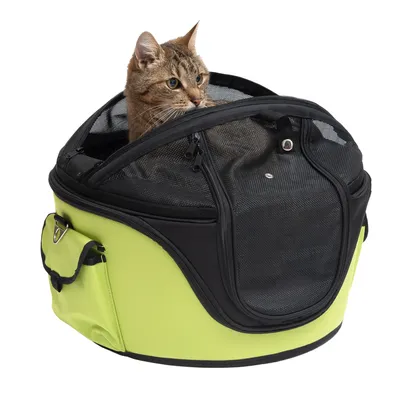 Sac de transport pour chat, tissu jaune et noir avec poche latérale et ouverture en maille zippée, chat tigré visible à l’intérieur.
