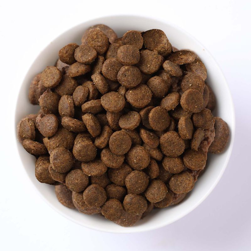 Farmina N&D Neutered sin cereales con pollo y granada para gatos