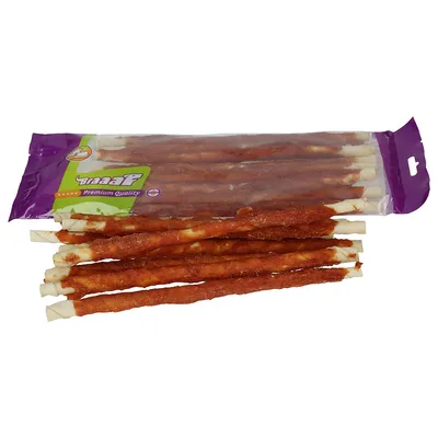 Braaaf Premium Quality дъвчащи пръчици, опаковани в прозрачен плик с лилав ръб. Видими са няколко пръчици.