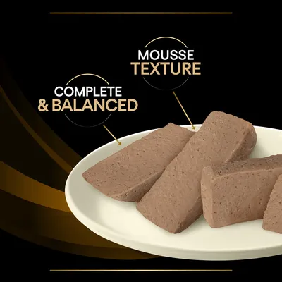 Image showing food with mousse texture and labelled as complete and balanced.