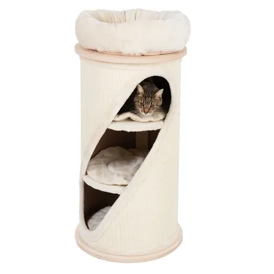 Kratzbaum mit drei Ebenen, weichen Liegeflächen und einer Höhle. Katze liegt in der mittleren Ebene.
