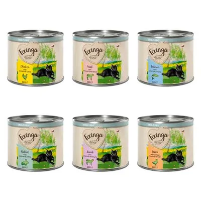 6 boîtes de pâtée pour chat Feringa Adult, saveurs visibles : poulet, veau, saumon, lapin, agneau, canard. Étiquettes colorées avec illustration de chat noir couché sur l’herbe.