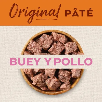 Original Pâté, BUEY Y POLLO. Imagen de trozos de paté en un cuenco de madera.