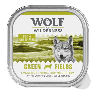 Wolf of Wilderness Green Fields, 100% grain-free, lamb with wild berries, roots and wild herbs.
