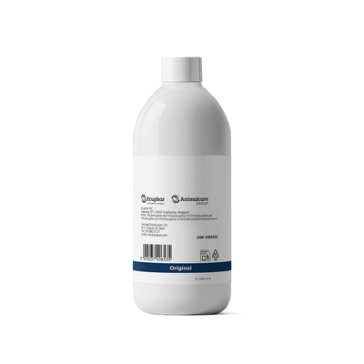 Bouteille avec étiquette : Ecuphar, Animalcare Group, Original. Code-barres, symbole de recyclage, informations de contact et CNK 4383220 visibles.
