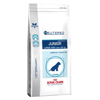 Royal Canin Vet Care Nutrition Neutered Junior Large Dog over 25 kg -koiranruokapakkaus, teksti: Operation - 15 months, Veterinary Exclusive, siluetti koirasta
