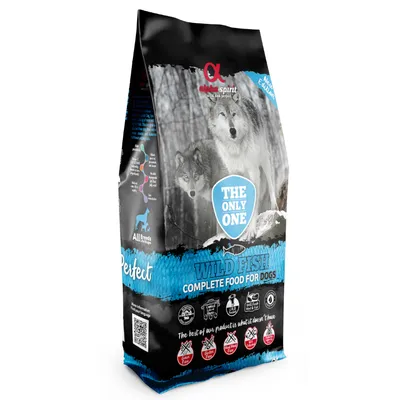 Alpha Spirit The Only One Wild Fish, fuldfoder til hunde. Ny udgave, egnet til alle racer. Kornfri, glutenfri, med omega-3 og omega-6. Emballagen viser to ulve.