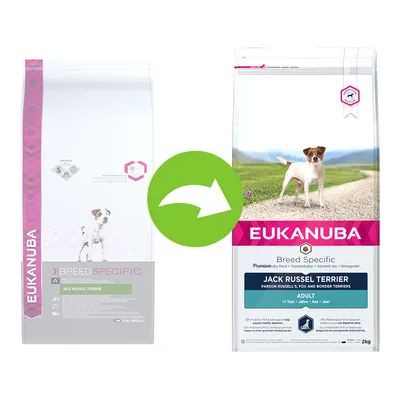 Imagine cu două ambalaje de hrană uscată pentru câini Eukanuba Breed Specific Jack Russell Terrier, vechi și nou, cu săgeată verde indicând schimbarea designului.