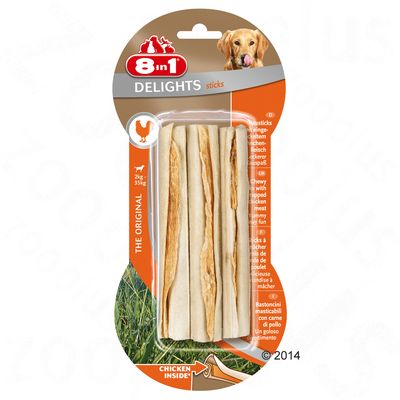 Confezione 8in1 Delights sticks THE ORIGINAL, bastoncini masticabili con carne di pollo, per cani 2–35 kg. Testo visibile: CHICKEN INSIDE.