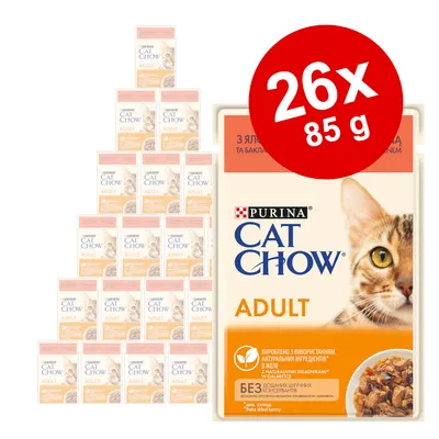 Purina Cat Chow Adult, 26x85g Packung. Ohne künstliche Konservierungsstoffe, mit natürlichen Zutaten. Abbildung einer Katze und Nassfutter.