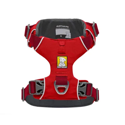 Pettorina rossa per cani Ruffwear, taglia S, con fibbie in plastica e anello in metallo. Etichetta visibile con disegno di cane e scritta Ruffwear.