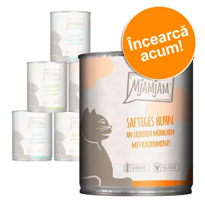 Mjamjam Saftiges Huhn an leckeren Möhrchen mit Katzenminze, conserve cu text promoțional „Încearcă acum!” pe fundal portocaliu. Textul de pe ambalaj este în limba germană. Mjamjam Saftiges Huhn an leckeren Möhrchen mit Katzenminze, conserve cu text promoțional „Încearcă acum!” pe fundal portocaliu. Textul de pe ambalaj este în limba germană.