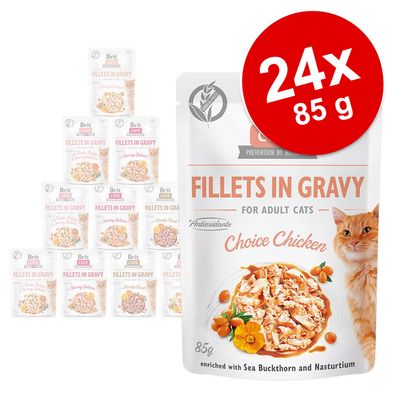 Brit Care Fillets in Gravy for Adult Cats, Choice Chicken, 24 x 85 g. Tekst: Antioxidants, enriched with Sea Buckthorn and Nasturtium. Billede af kat og foder på emballagen.