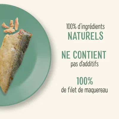 100 % d’ingrédients naturels, ne contient pas d’additifs, 100 % de filet de maquereau. Texte en français visible à droite d’une assiette avec un filet de poisson.