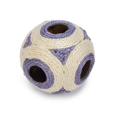 Pelota de sisal con detalles morados y varias aberturas, adecuada para juego interactivo. Pelota de sisal con detalles morados y varias aberturas, adecuada para juego interactivo.
