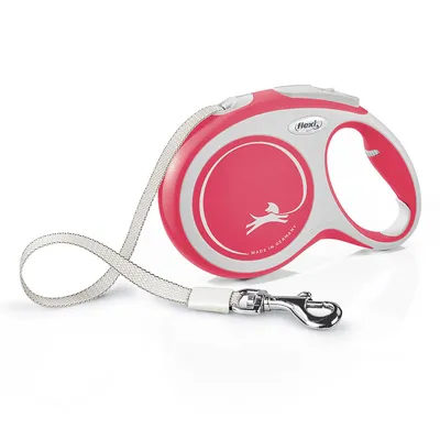 Laisse enrouleur Flexi, poignée ergonomique rouge et grise, cordon blanc avec mousqueton métallique, texte visible : Made in Germany.