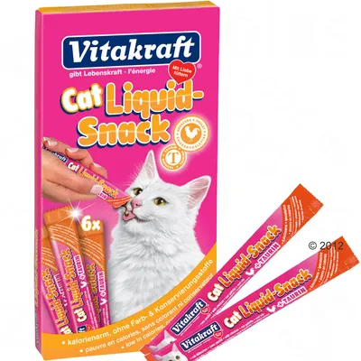 Vitakraft Cat Liquid-Snack, 6x portionsstænger. Tekst: kalorienarm, ohne Farb & Konservierungsstoffe. Billede af kat der slikker på en stang. Synlig kyllingesymbol og taurintilføjelse.