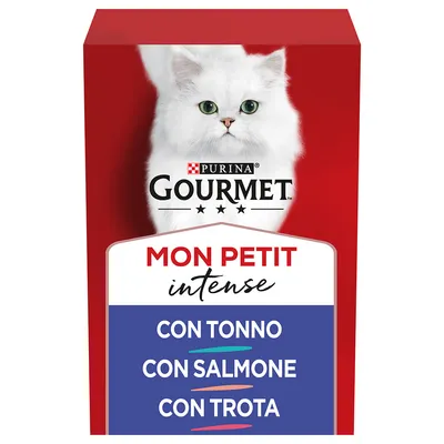 Purina Gourmet Mon Petit Intense con tonno, con salmone, con trota. Immagine di un gatto bianco sul fronte della confezione.