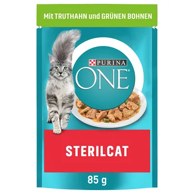 Purina ONE STERILCAT пауч за котки, 85 г. Видими парчета храна в сос, изображение на сива котка. Текст на немски: Mit Truthahn und grünen Bohnen.