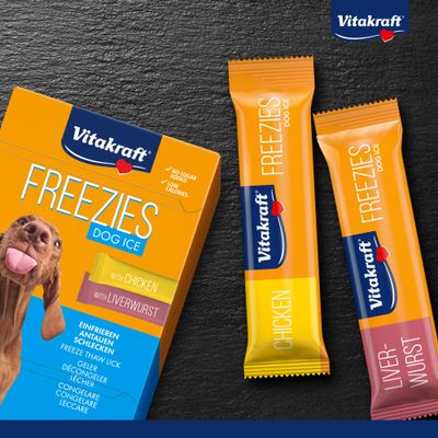 Vitakraft Freezies Dog Ice cu pui și pate de ficat. Fără adaos de zahăr, sărac în calorii. Se congelează, se lasă la dezghețat, se linge.