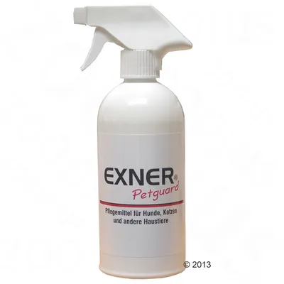 EXNER Petguard sprayfles, tekst op etiket: Pflegemittel für Hunde, Katzen und andere Haustiere. Witte fles met sproeikop.