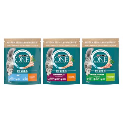 Tři balení Purina ONE Bifensis pro kočky: Sterilcat, Urinary Health, Sensitive. Text v němčině. Modrý kruh s nápisem NYNÍ VYZKOUŠEJTE.