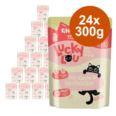 Lot de 24 sachets Lucky Lou Für kleine Nesthocker, 300 g chacun. Texte visible : Grain free, No added sugar!, MEAT! >96 %, Made in Germany! Texte en allemand et anglais.