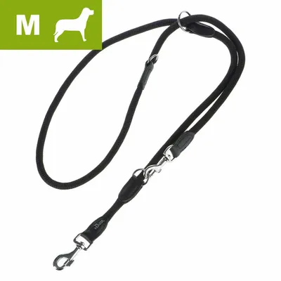Black adjustable rope lead with two metal clips and a ring, size M indicated in green box with animal silhouette. Black adjustable rope lead with two metal clips and a ring, size M indicated in green box with animal silhouette.