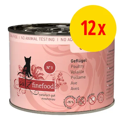 Pack of 12 cans labelled as grain free, no animal testing, no added sugar, poultry flavour, 95% meat, and cooking liquid. Product text in multiple languages.