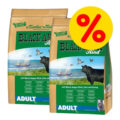 Markus-Mühle Black Angus Rind ADULT tørfoder, 2 poser á 15 kg med tekst 'mit Black Angus Rind, Ente und Hering', stor gul procent-tegn for tilbud.