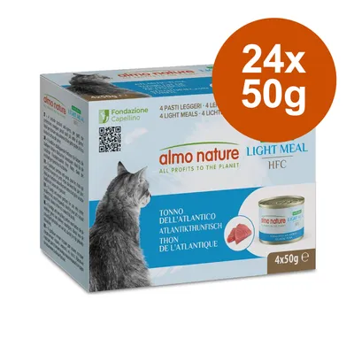 Almo Nature Light Meal HFC, Atlantikthunfisch, 24x50g. Verpackung zeigt Produktdetails und Bild einer Katze sowie einer Dose mit Thunfisch. Almo Nature Light Meal HFC, Atlantikthunfisch, 24x50g. Verpackung zeigt Produktdetails und Bild einer Katze sowie einer Dose mit Thunfisch.