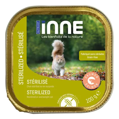 Nutrivet Inne Sterilized. Für sterilisierte oder übergewichtige Katzen. Ohne Getreide, mit Lachs. 100 g Packung.