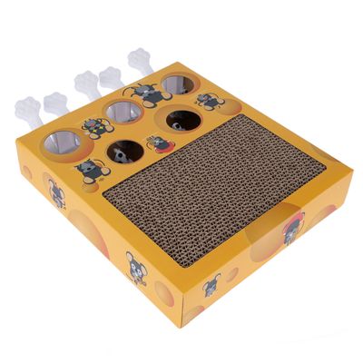 Pudełko na zabawki z kartonu z motywami myszy, otworami i powierzchnią do drapania. Zawiera białe plastikowe patyczki do interaktywnej zabawy.