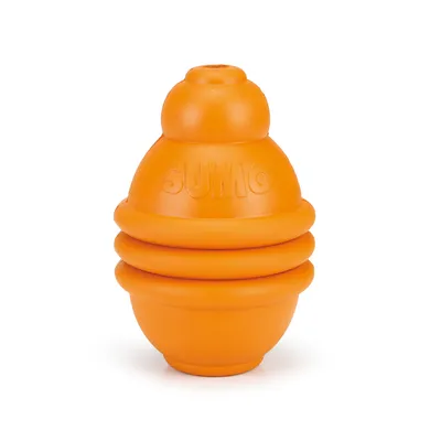 Oranje speelgoed van rubber met het opschrift 'SUMO', geschikt voor interactief spelen.