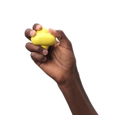 Earth Rated apporteringsleke laget av naturgummi