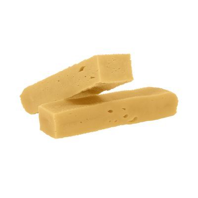 Twee rechthoekige, lichtgele kauwstaven zonder zichtbare verpakking of merknaam.