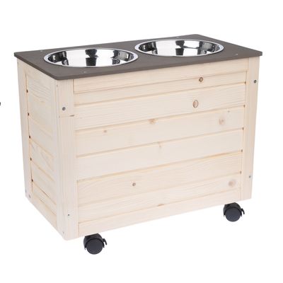 Stazione di alimentazione in legno con due ciotole in acciaio inox e ruote per una facile mobilità.