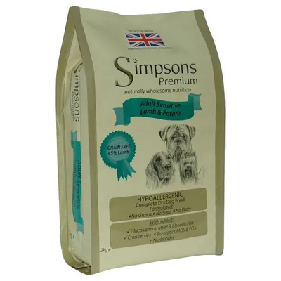 Simpsons Premium Adult Sensitive Lamb & Potato, GRAIN FREE 45% Lamb, hypoalergénne kompletné suché krmivo pre psov, 2 kg. Bez obilnín, sóje a mlieka. Pridaný glukozamín, chondroitín, brusnice.