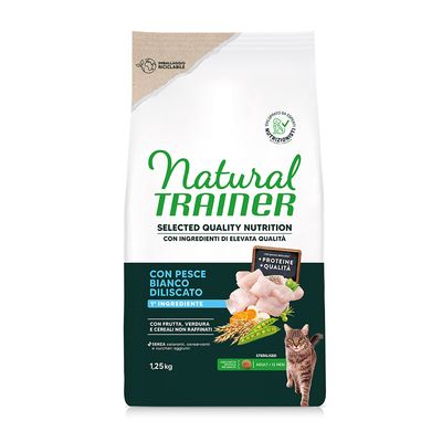 Natural Trainer Katzenfutter, sterilisiert, mit weißem Fisch als Hauptzutat. Ohne Zuckerzusatz, künstliche Farbstoffe oder Konservierungsstoffe. Verpackung 1,25 kg, recycelbar.