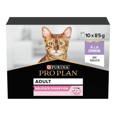 Boîte Purina Pro Plan Adult Delicate Digestion pour chat, 10 x 85 g, à la dinde et au poisson de l'océan en sauce. Texte visible : PURINA PRO PLAN ADULT DELICATE DIGESTION.