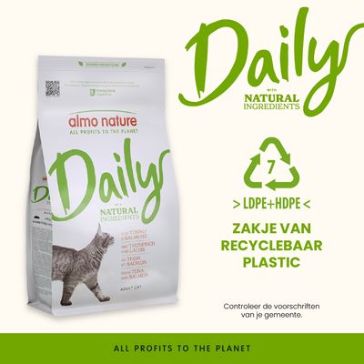 almo nature Daily met natuurlijke ingrediënten, tonijn en zalm. Verpakking van recyclebaar plastic LDPE+HDPE. Alle winst voor de planeet.